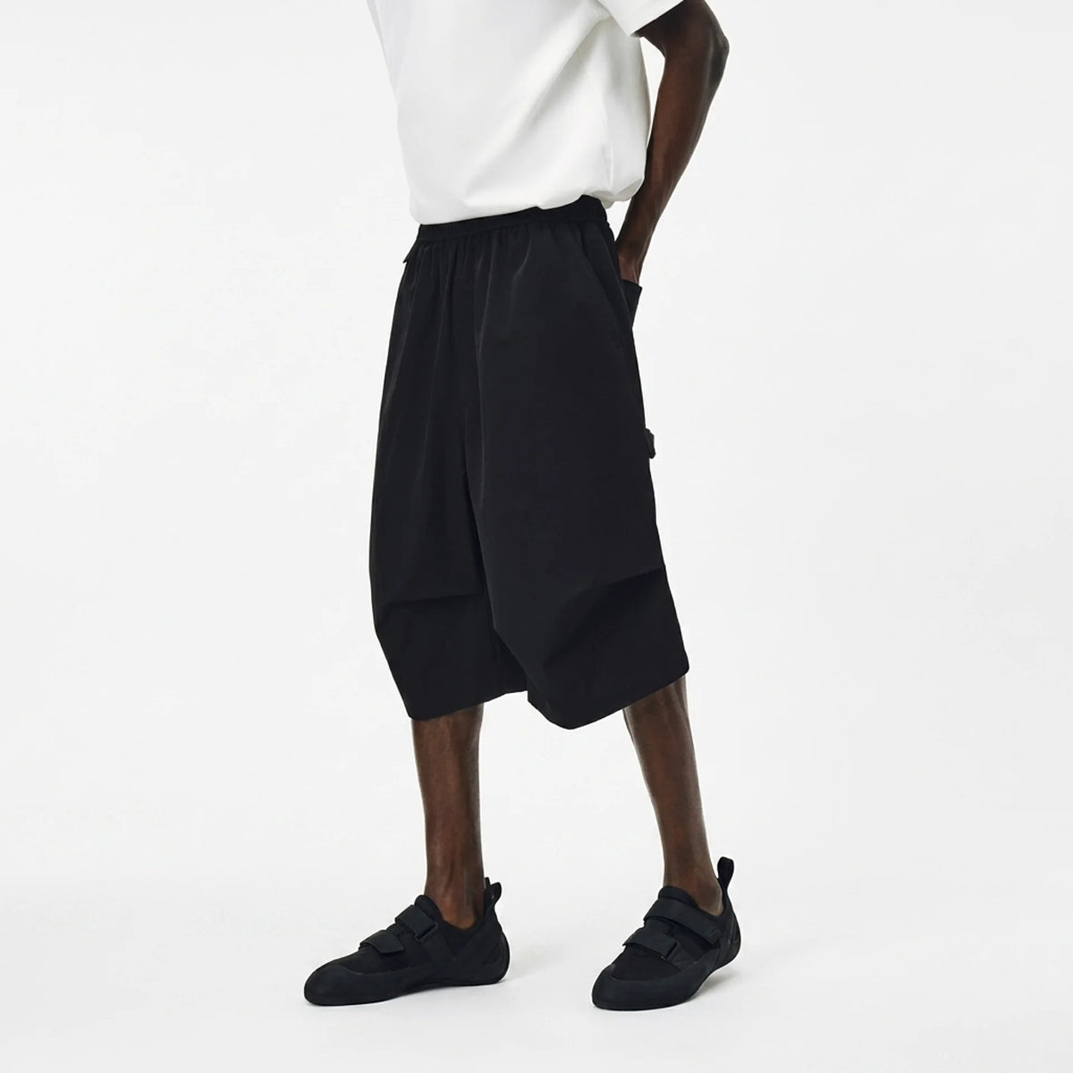 Drop Knee Shorts - Charcoal Black